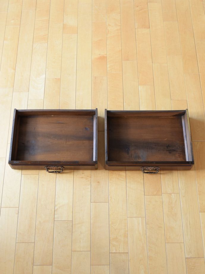 ウォッシュスタンドの引き出し