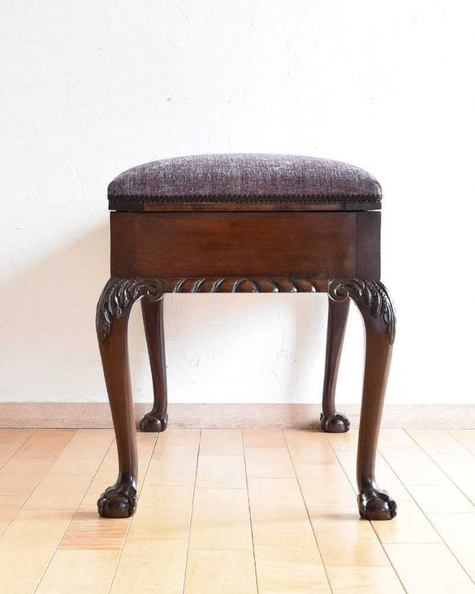 布座面　アンティーク チェア　マホガニー材のピアノスツール、アンティークデュエットスツール（マホガニー材）。気品の感じられる横顔どの角度から見ても優雅なフォルムは変りません。(q-285-c)