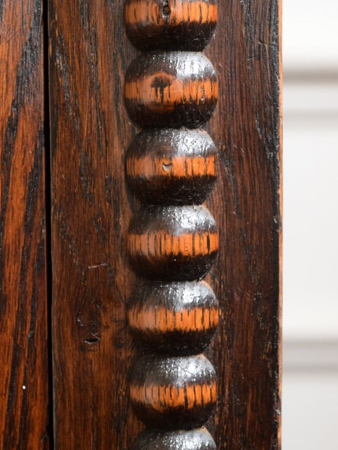 アンティークらしい彫