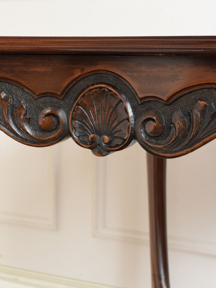 オケージョナルテーブルの装飾