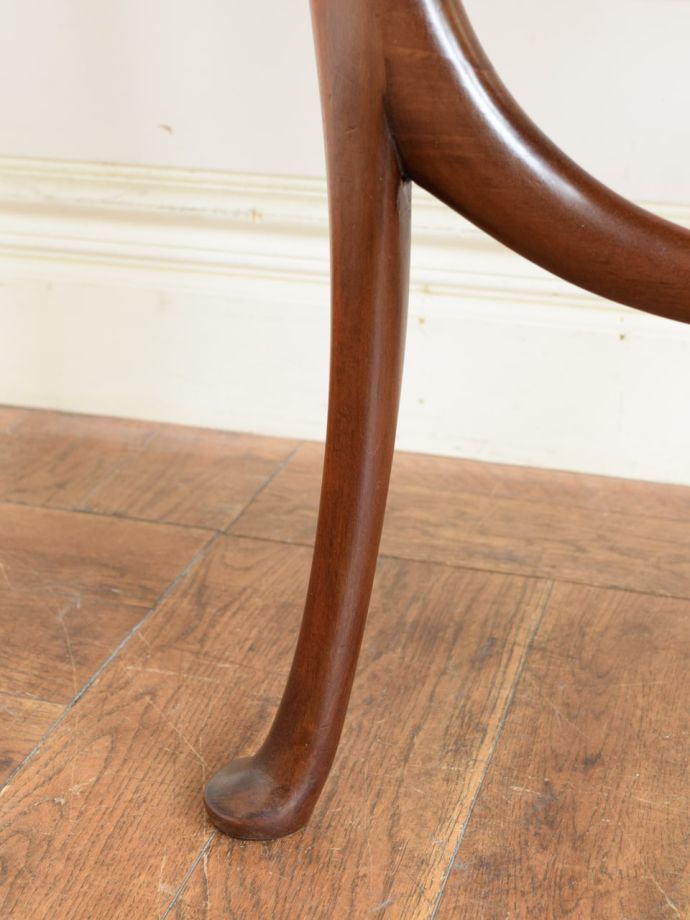 アンティーク家具の脚