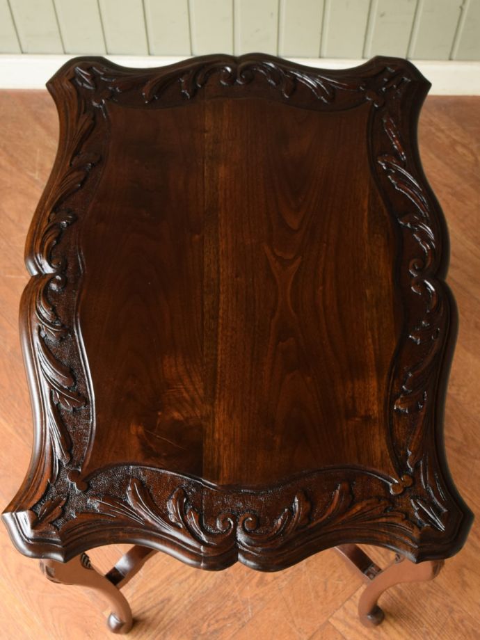 オケージョナルテーブルの天板