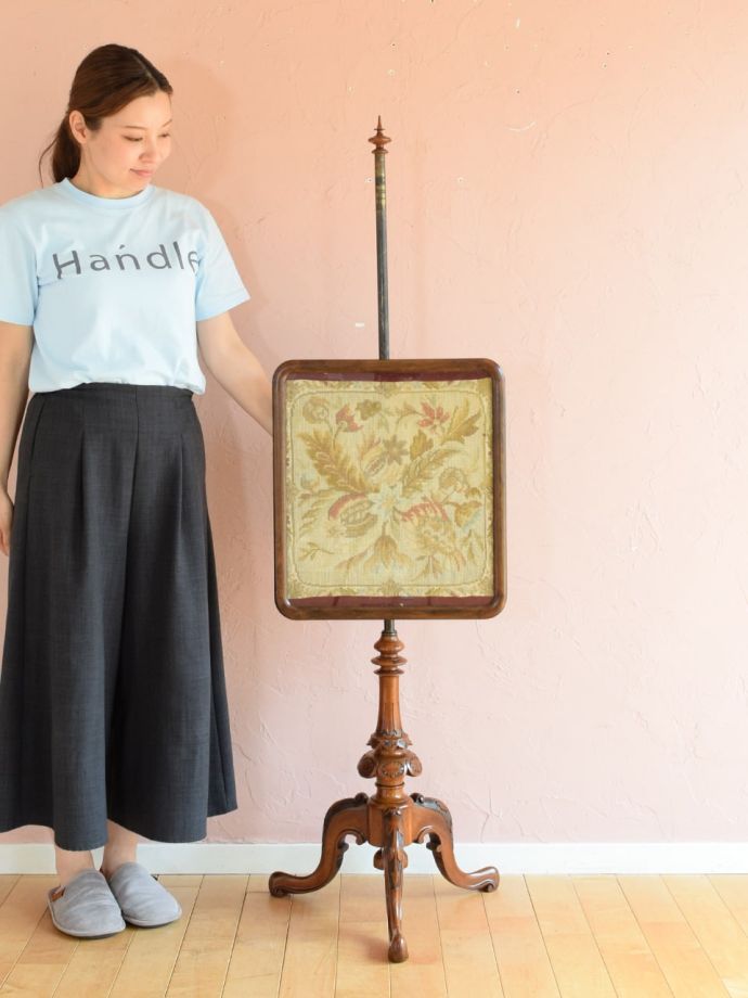 アンティークのスクリーン