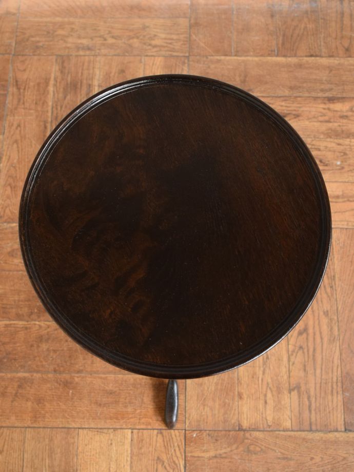 アンティークのテーブルの天板