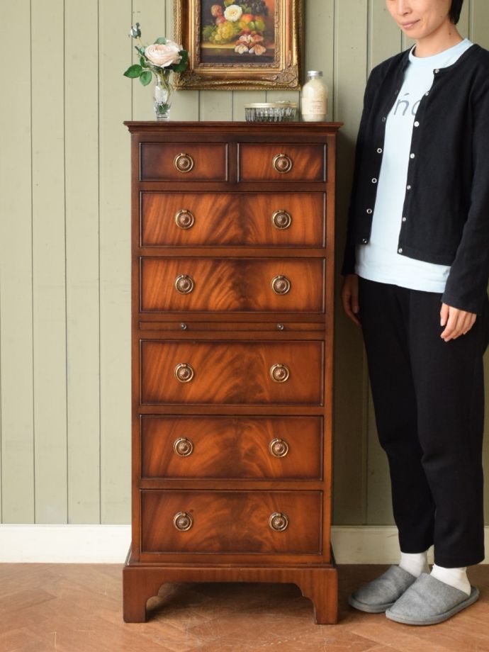 英国アンティークのチェスト、トールボーイ
