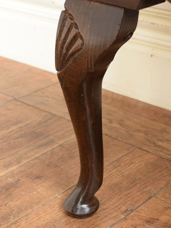 アンティーク家具の脚