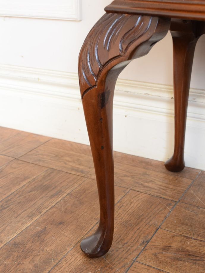 アンティーク家具の脚