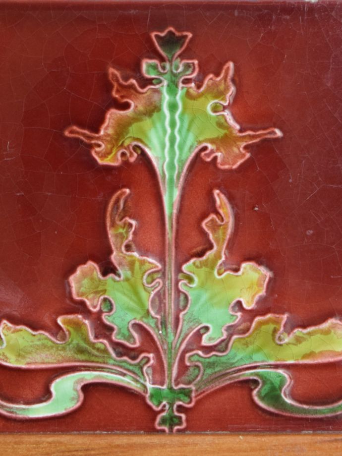 アンティークのタイル