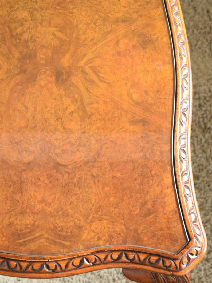 オケージョナルテーブルの天板