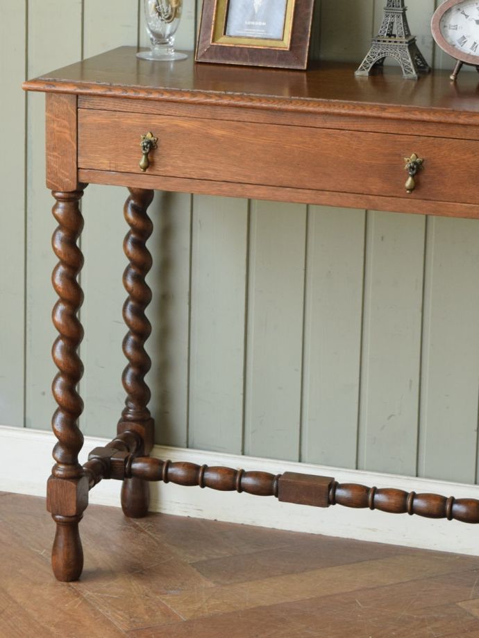 おしゃれなコンソールテーブル