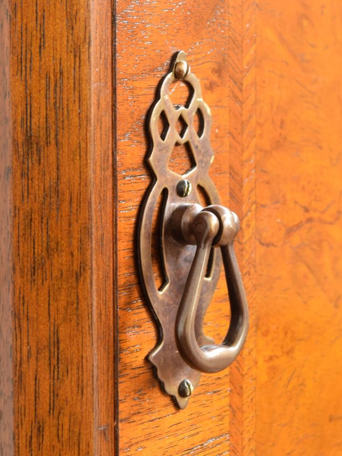 アンティーク家具の取っ手