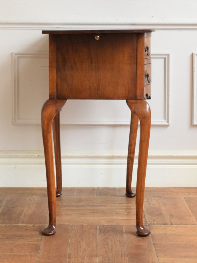 チェストの側面