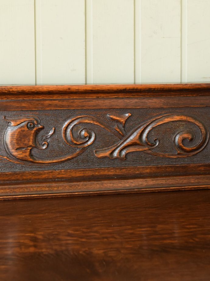 サイドボードの装飾