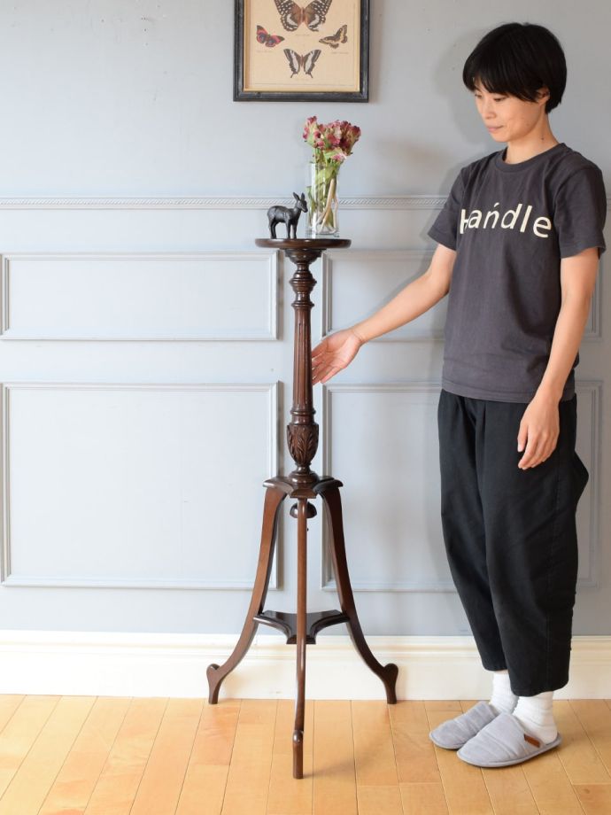 アンティークのプランツスタンド