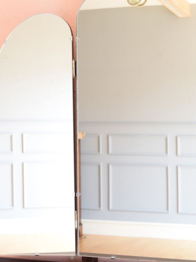 ミラーは新品です