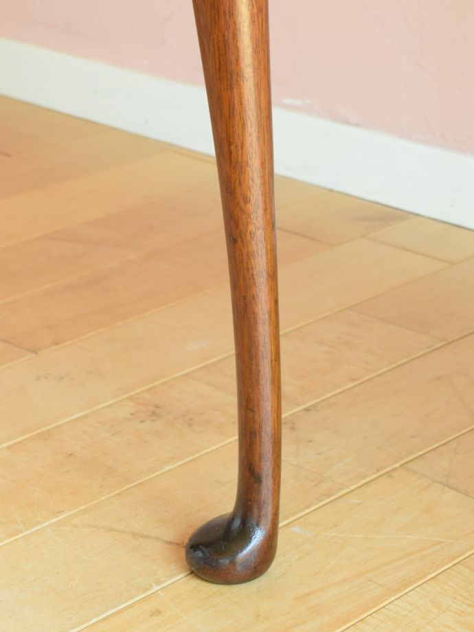 アンティーク家具の脚