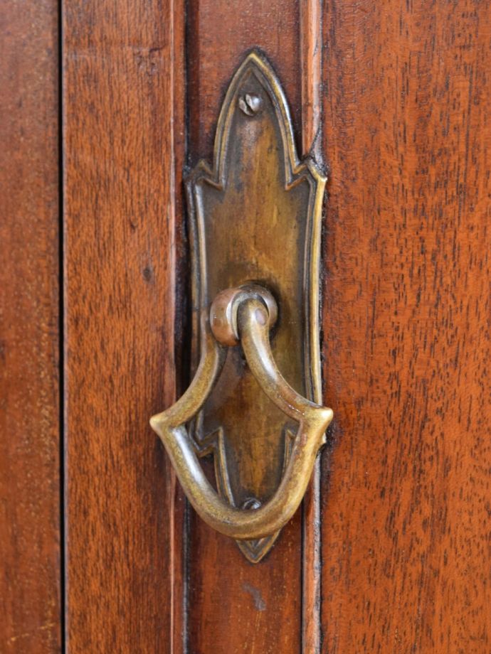 アンティーク家具の取っ手