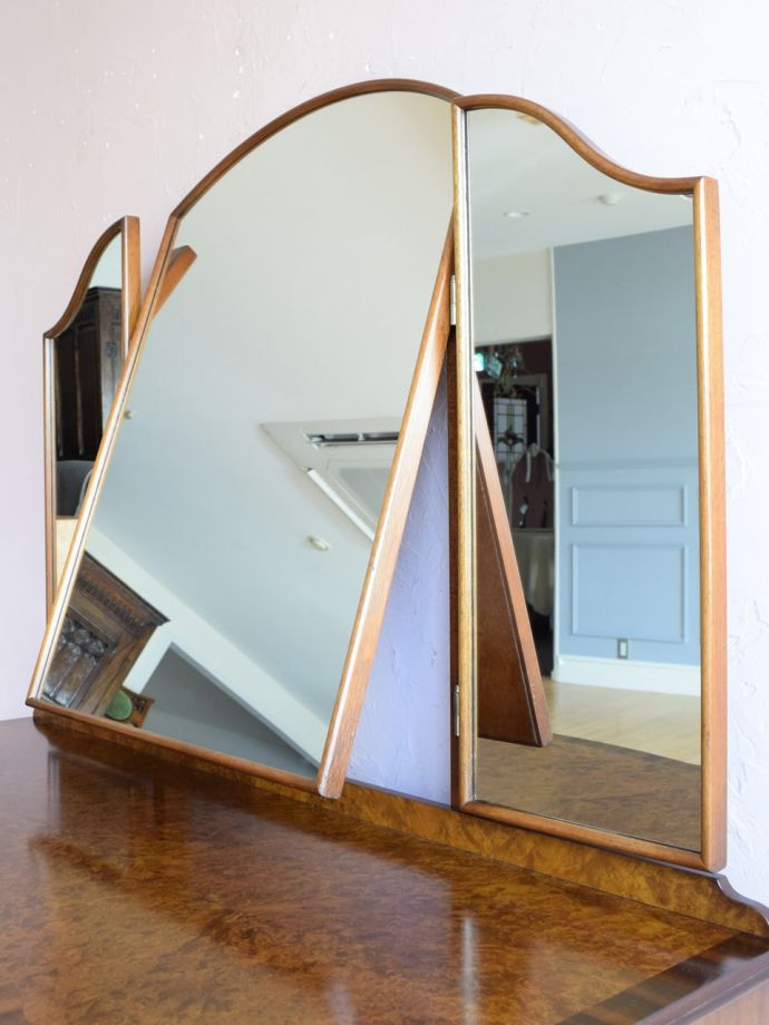 アンティークの鏡