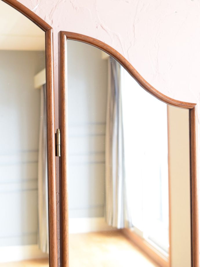 ミラーは新品です