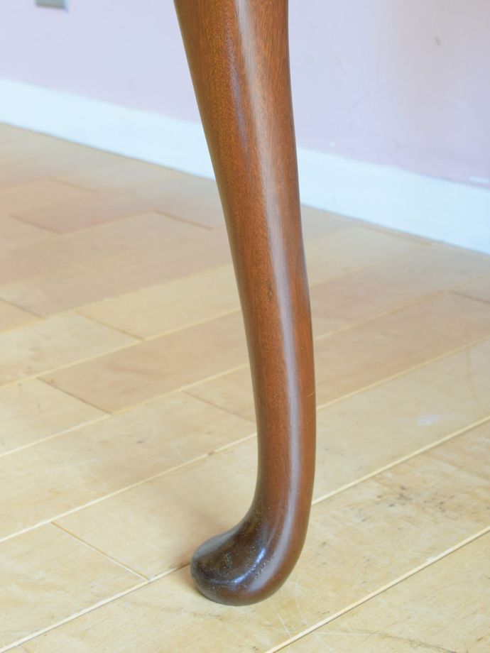 アンティーク家具の脚