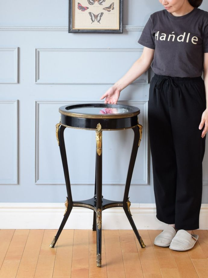 とってもめずらしいジュエリーケース