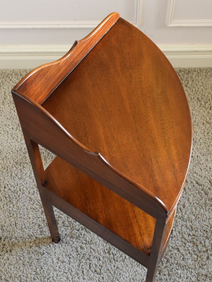 コーナーシェルフの天板