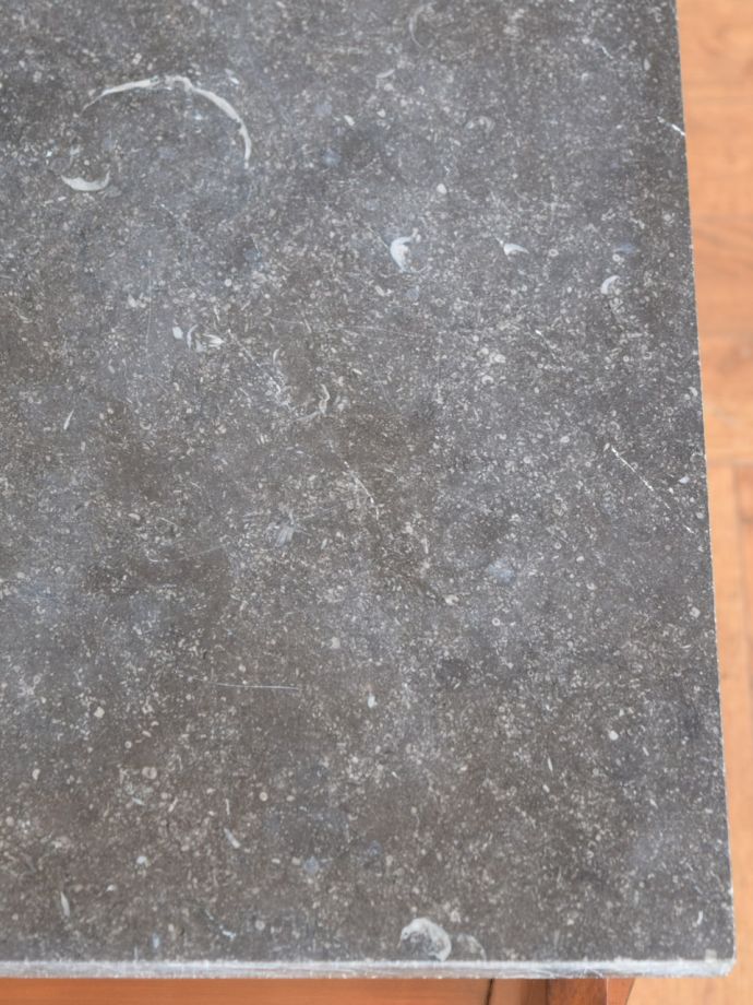 天然石の天板