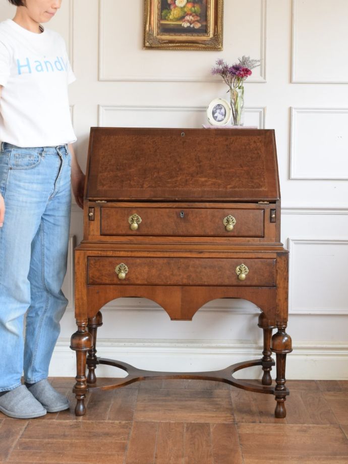 アンティークのビューロー