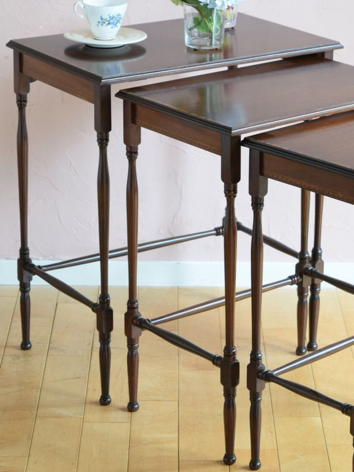 おしゃれなネストテーブル