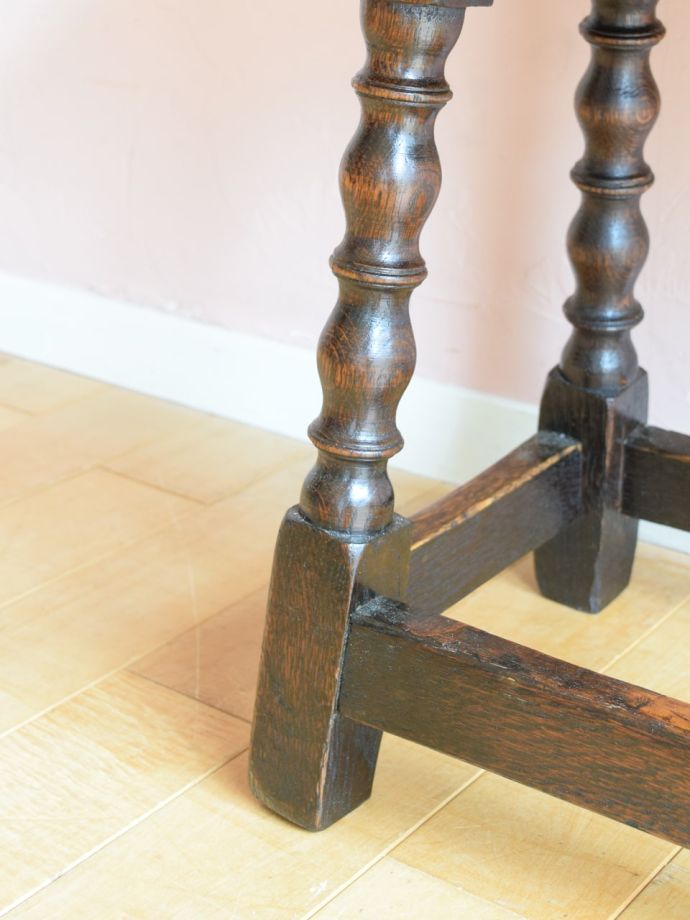 伸長式テーブルの脚