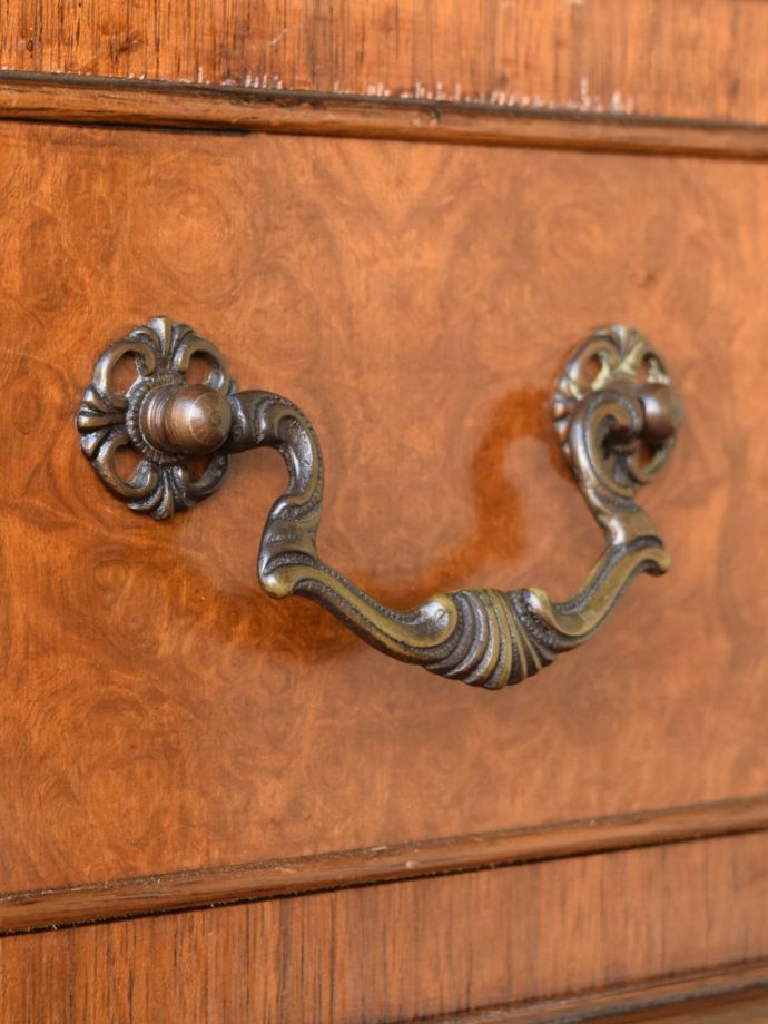 アンティークデスクの取っ手