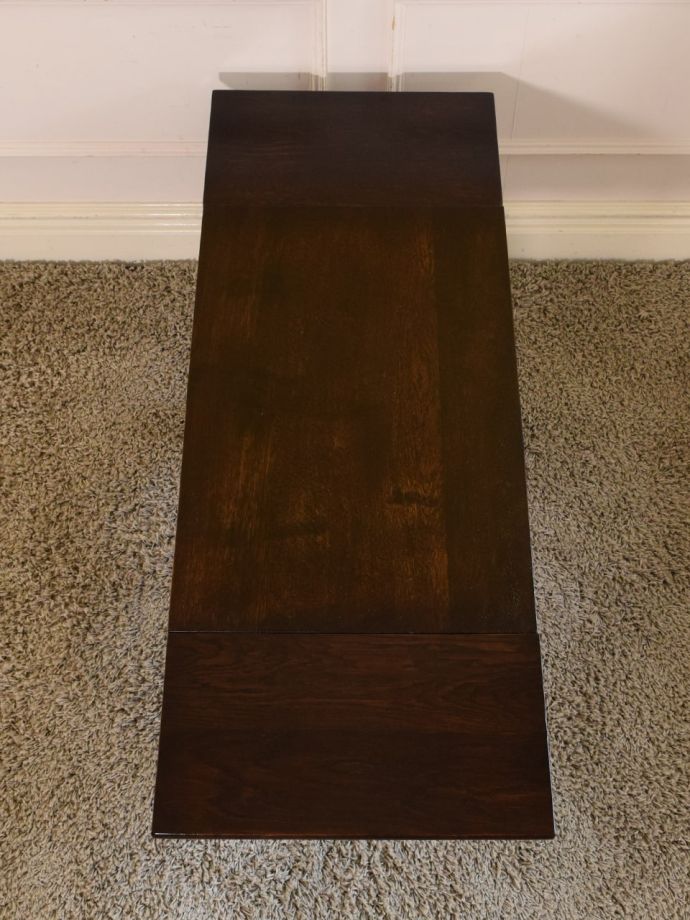 伸長式コーヒーテーブルの天板