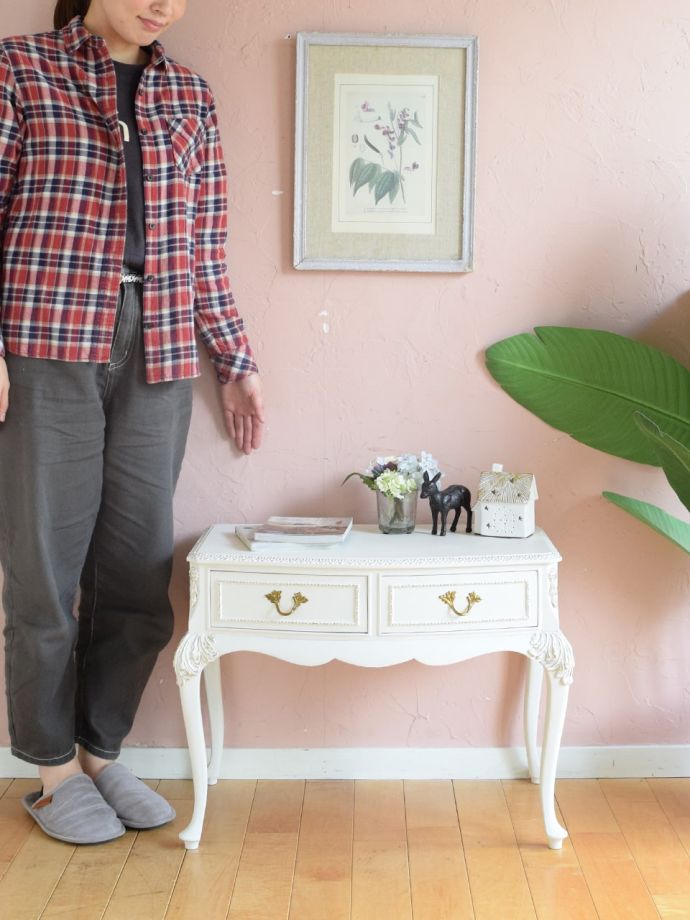 フランスのアンティークサイドチェスト