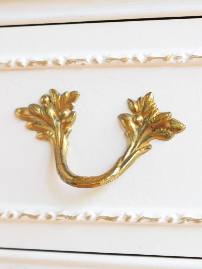 アンティーク家具の取っ手