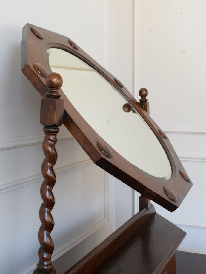 アンティークの鏡