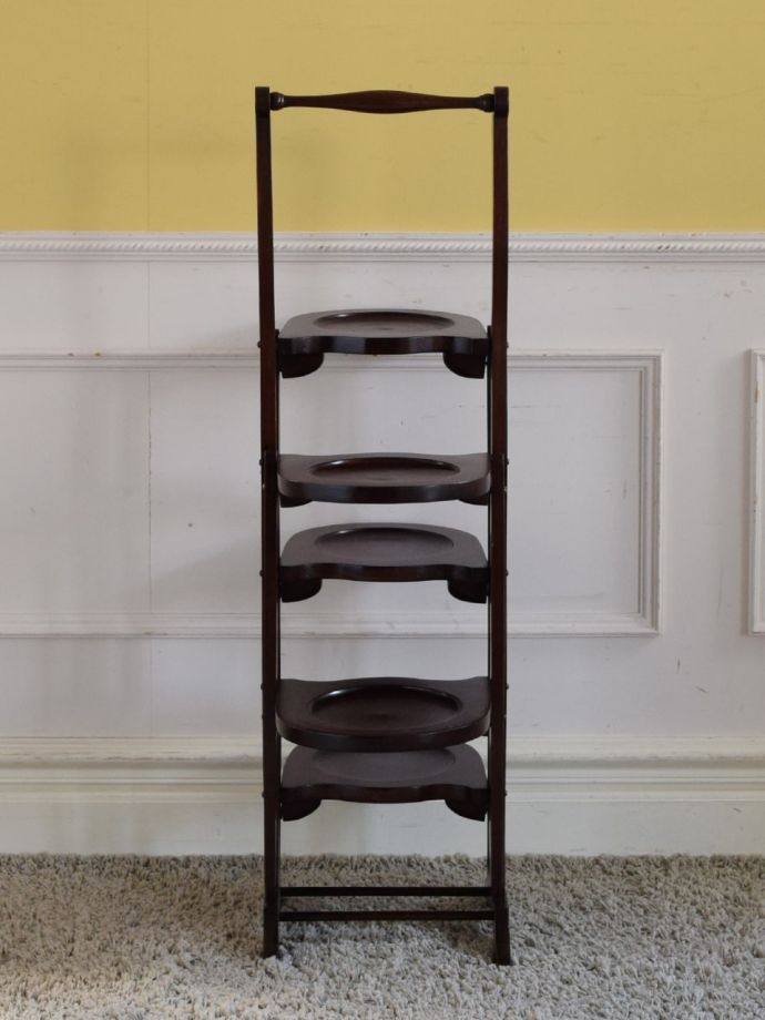 ケーキスタンドを開いた状態