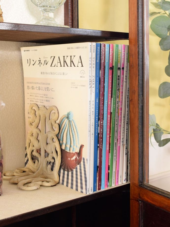 収納たっぷりのキャビネット