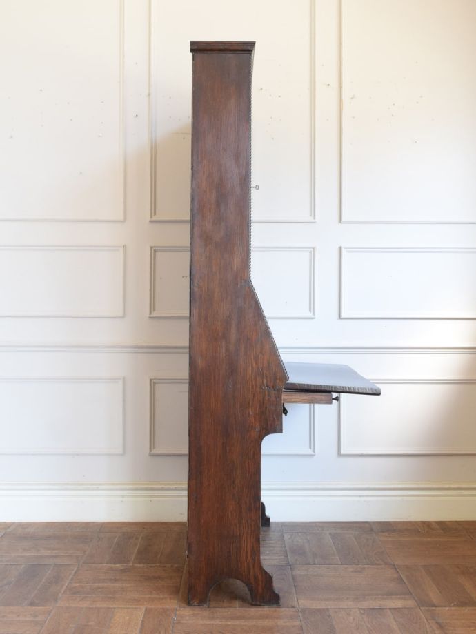 ビューローブックケースの側面