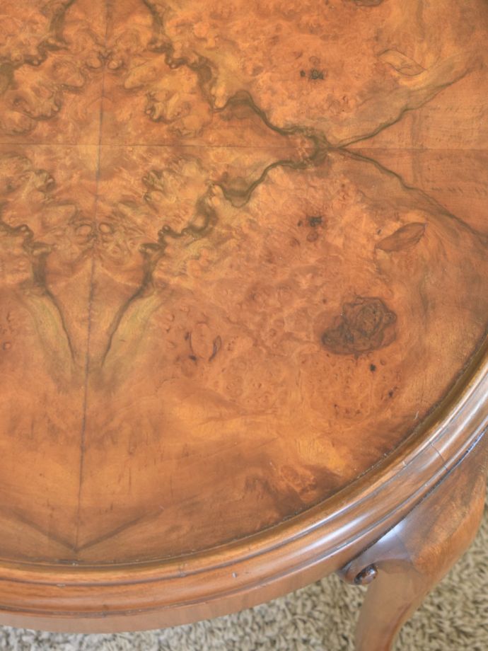 オケージョナルテーブルの天板