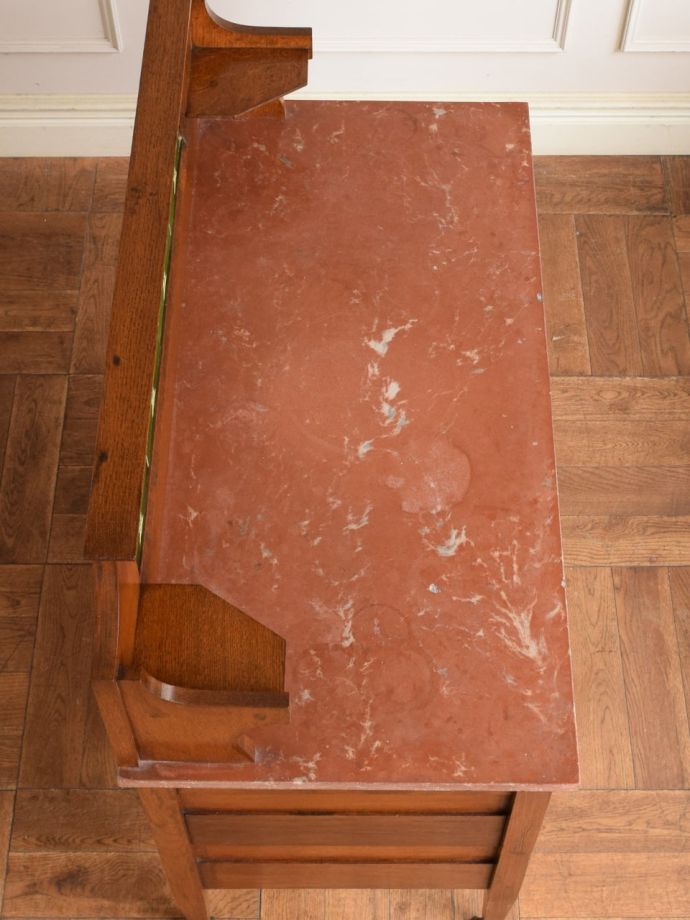 ウォッシュスタンドの天板