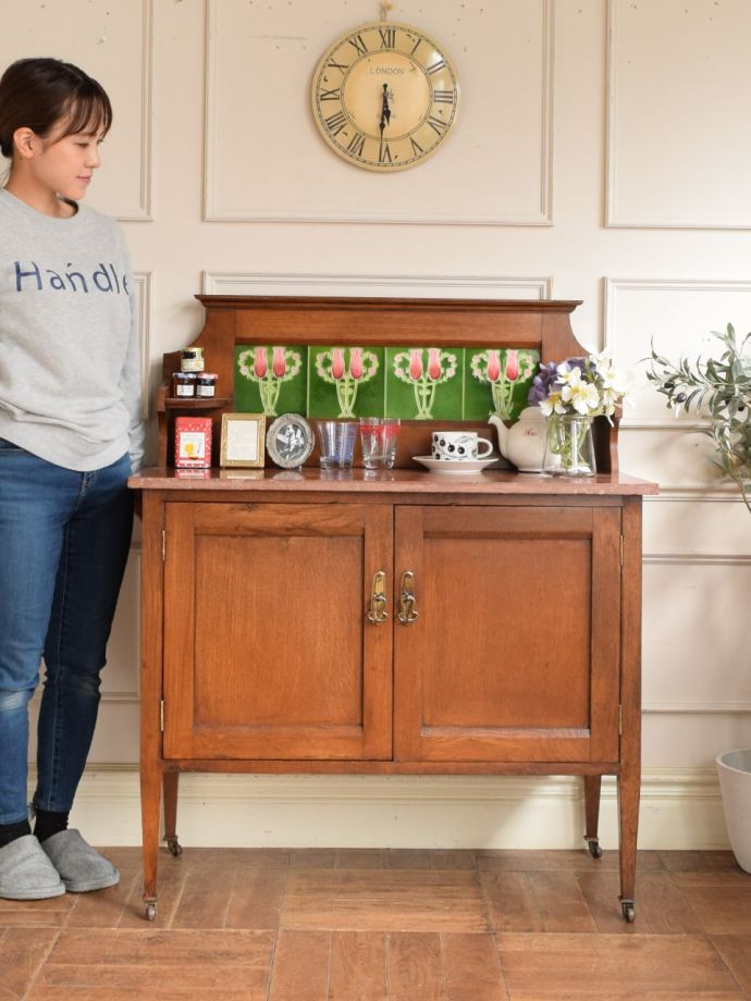 英国のアンティーク家具、ウォッシュスタンド