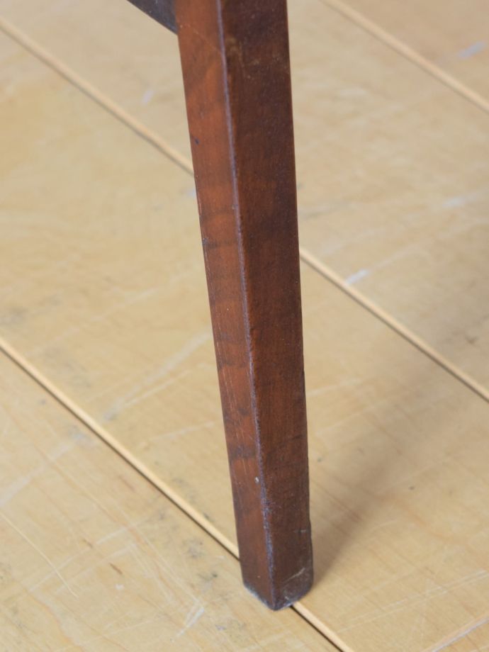 アンティーク家具の脚
