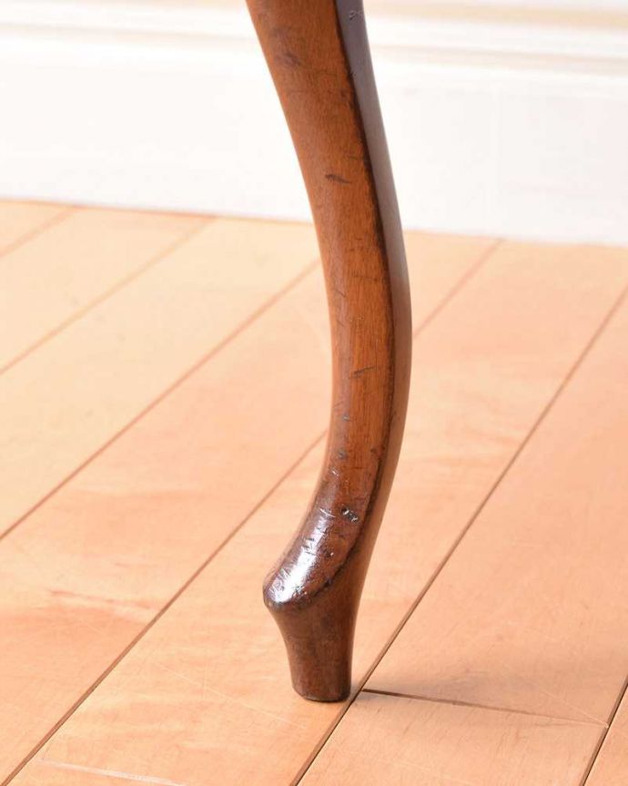 アンティーク椅子の脚