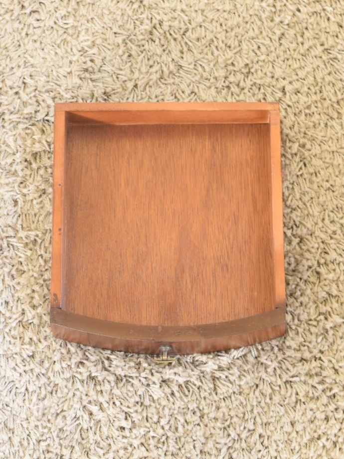 コンソールテーブルの引き出し