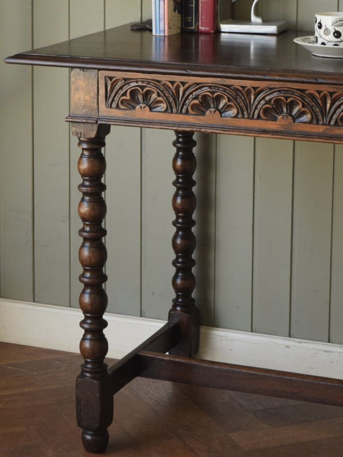 おしゃれなサイドテーブル