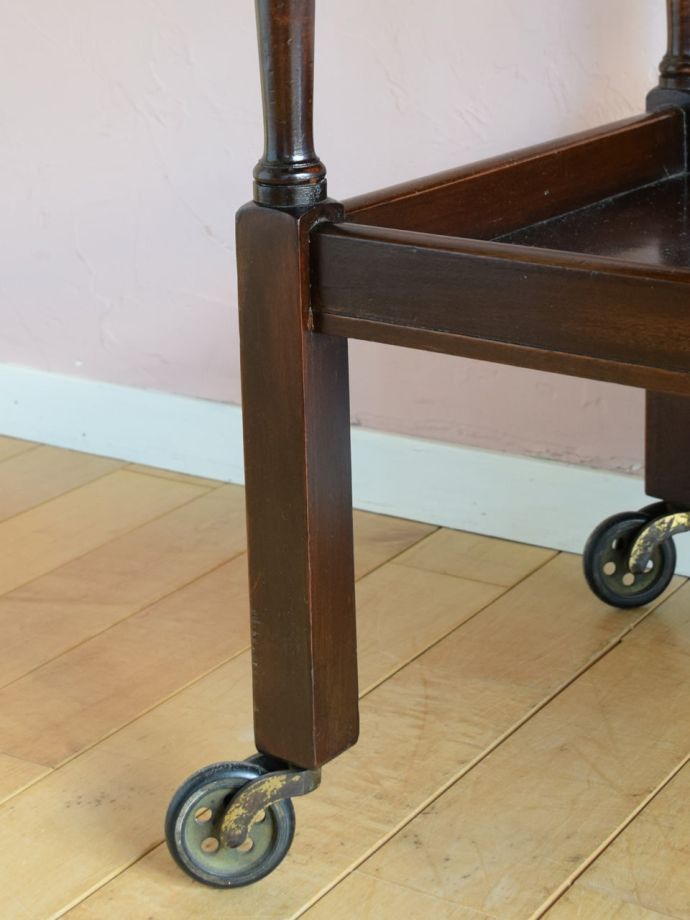 アンティーク家具の脚