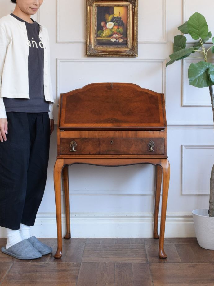 アンティークのビューロー