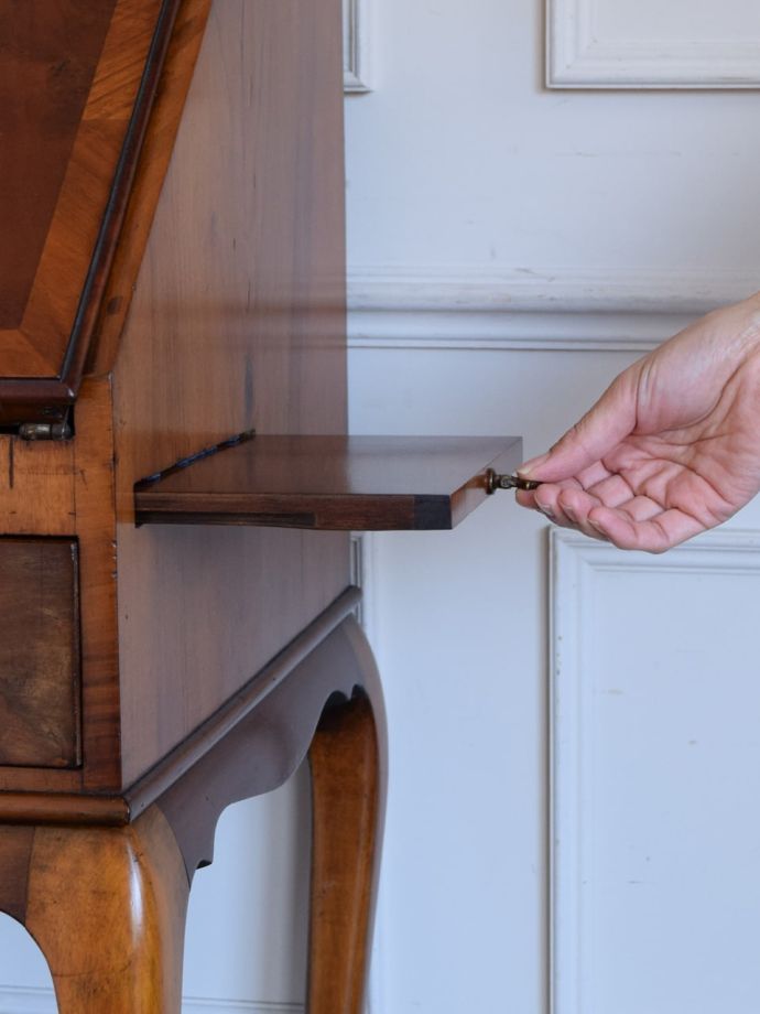 便利に使える作業台付き