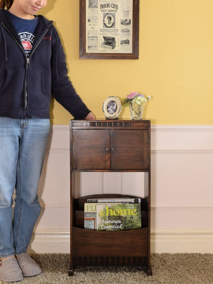 アンティークのおしゃれな本棚