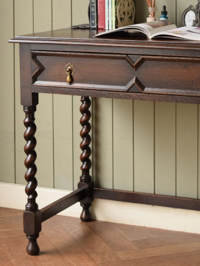 おしゃれなコンソールテーブル